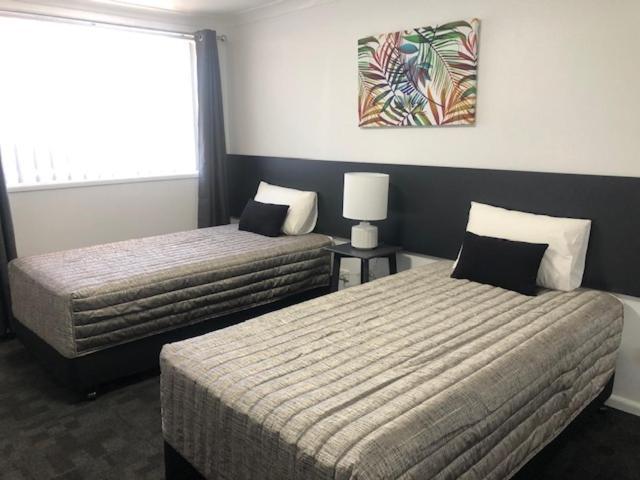 South Tamworth Motor Inn Zewnętrze zdjęcie