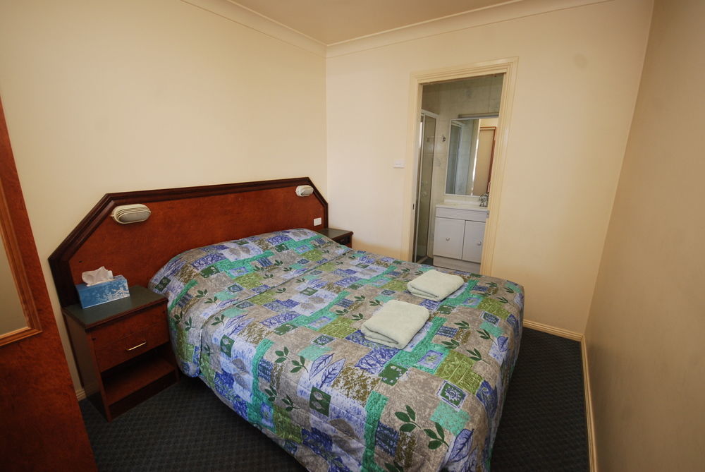 South Tamworth Motor Inn Zewnętrze zdjęcie