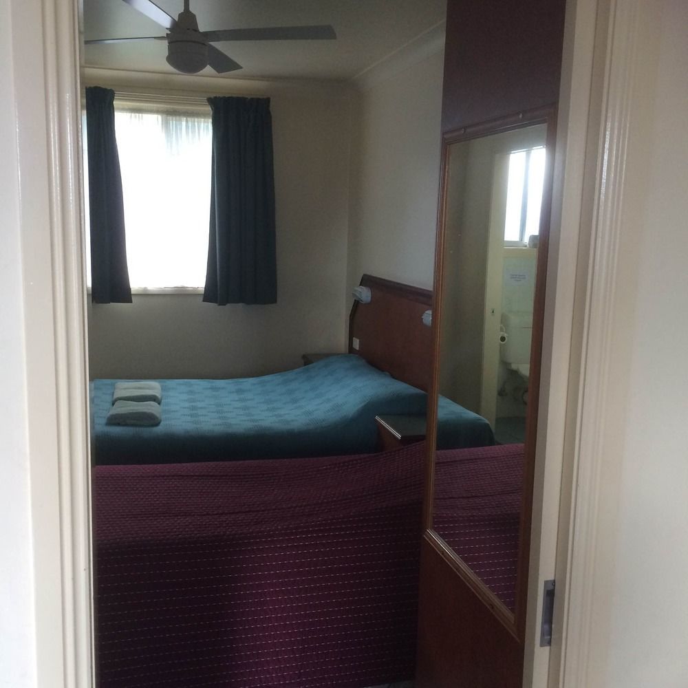 South Tamworth Motor Inn Zewnętrze zdjęcie